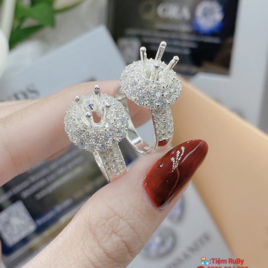 vỏ nhẫn để gắn kim cương nhân tạo MOISSANITE