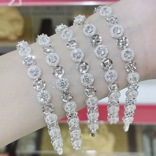 LẮC TAY NỮ SANG TRỌNG 